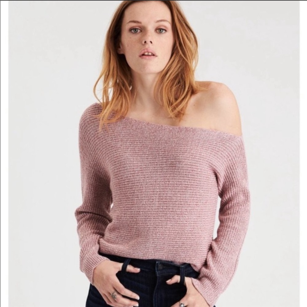 🦅 AEO one shoulder sweater